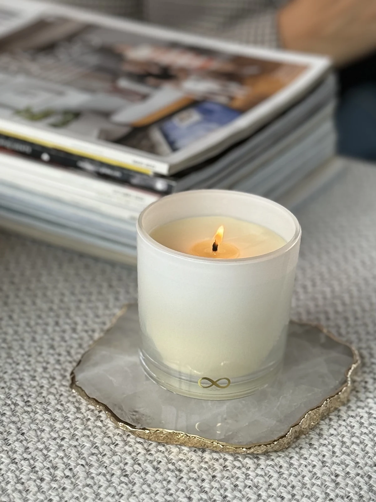 Voyde Wellbeing Lavender botanical candle